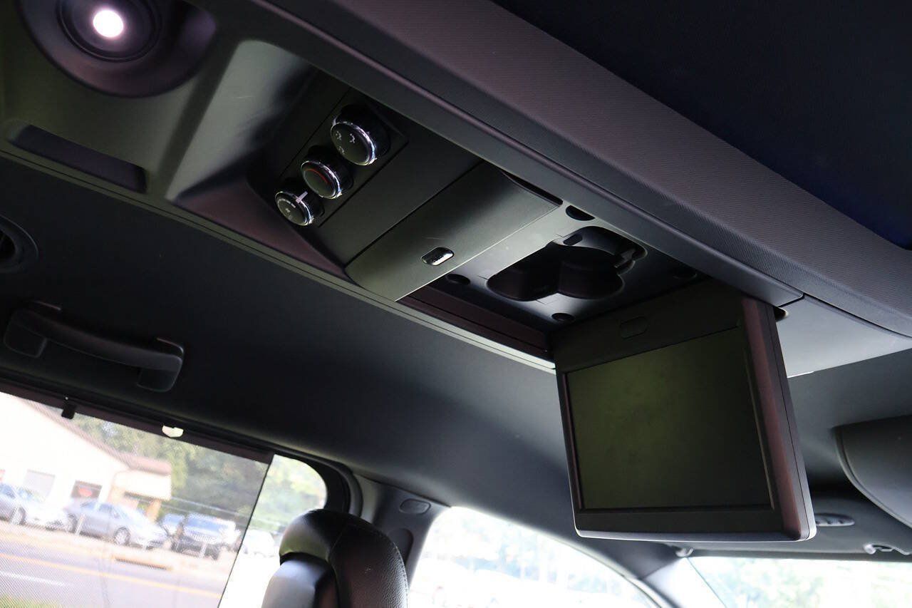 Used 2014 Dodge Grand Caravan R/T w/ Driver Convenience Group FWD image 26