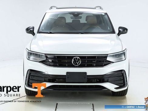 Used 2024 Volkswagen Tiguan SE R-Line image 55