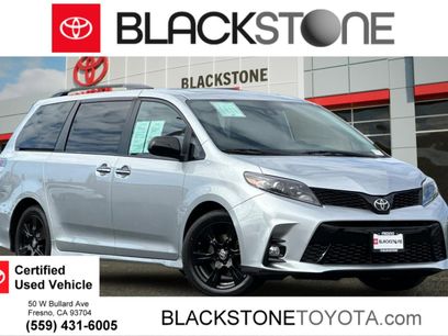 Certified 2020 Toyota Sienna SE w/ SE Preferred Package