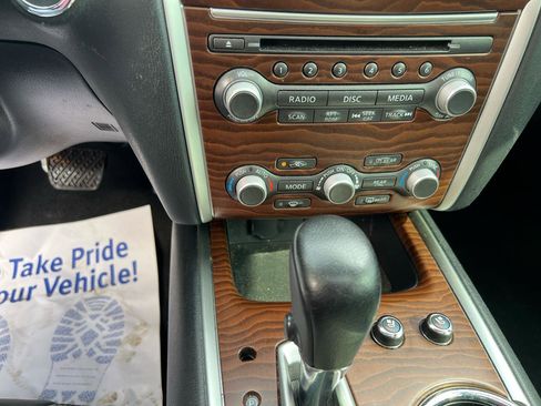 Used 2019 Nissan Pathfinder Platinum image 26