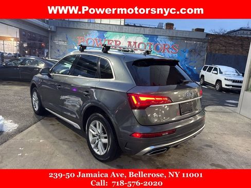 Used 2022 Audi Q5 2.0T Premium AWD/4WD image 3