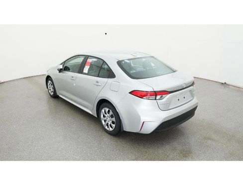 New 2026 Toyota Corolla LE image 5