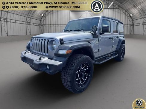 Used 2018 Jeep Wrangler Unlimited Sport AWD/4WD image 7