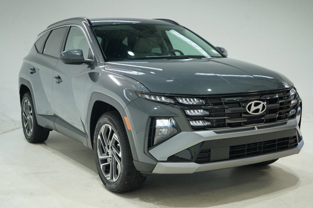 New 2026 Hyundai Tucson SEL Plus AWD/4WD image 1