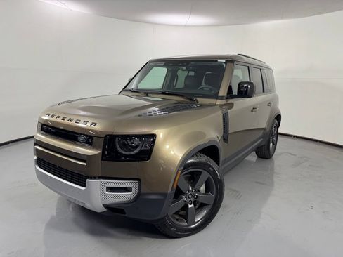 Used 2025 Land Rover Defender 110 S AWD/4WD image 1