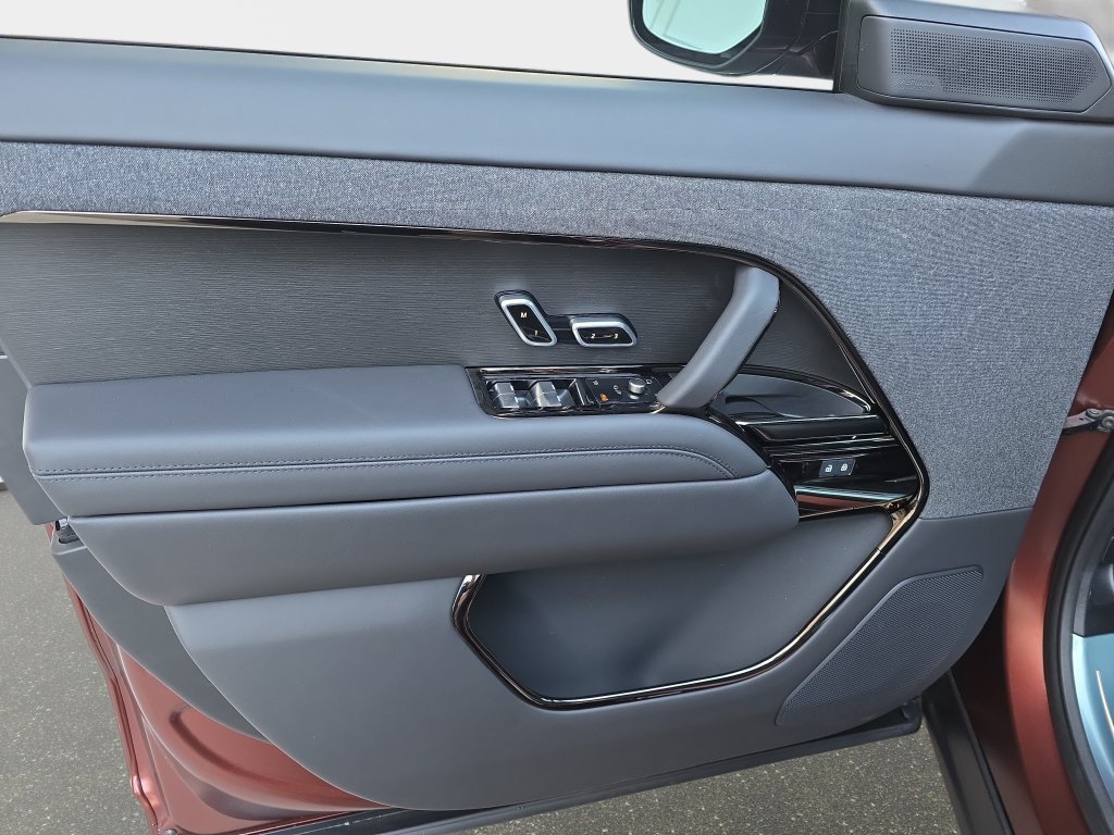 New 2027 Land Rover Range Rover Sport Autobiography AWD/4WD image 19