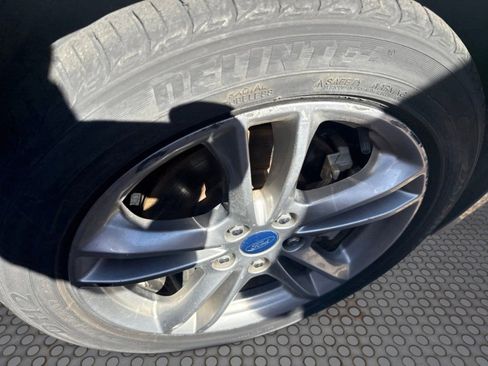 Used 2015 Ford Fusion Titanium FWD image 19