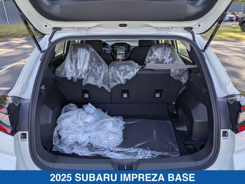 Certified 2025 Subaru Impreza 2.0i image 31