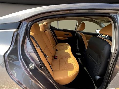 New 2025 Nissan Sentra SV w/ SV Premium Package image 10