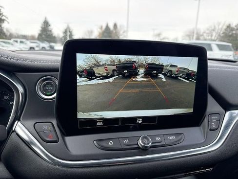 Certified 2025 Chevrolet Blazer LT image 15