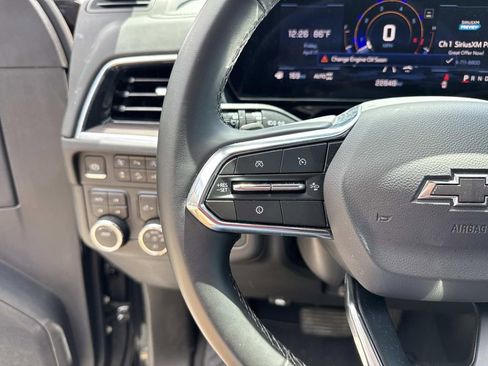 Certified 2025 Chevrolet Suburban Z71 AWD/4WD image 23