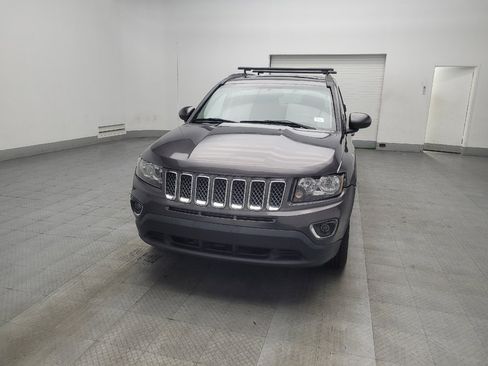 Used 2017 Jeep Compass High Altitude FWD image 15