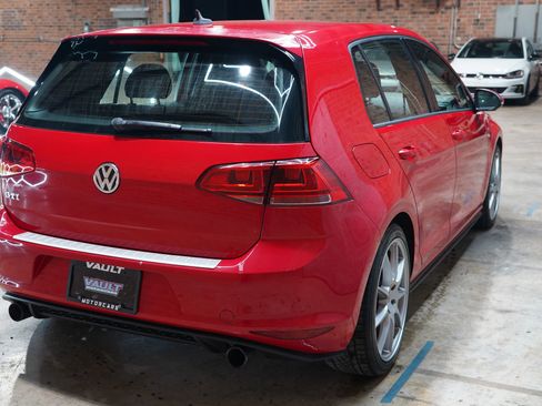 Used 2016 Volkswagen GTI S image 14