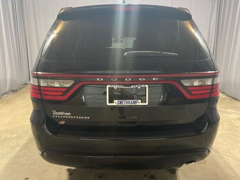 Used 2020 Dodge Durango SXT image 11