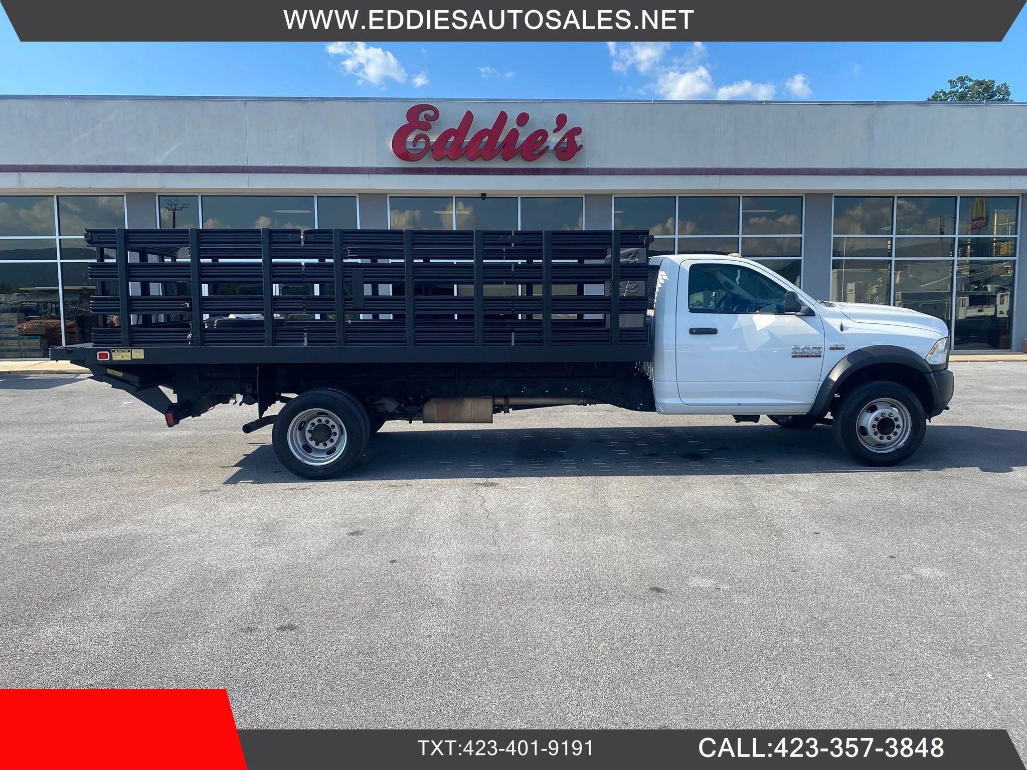 Used 2016 RAM 4500 Tradesman RWD image 1