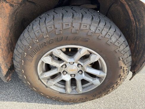 Used 2023 Chevrolet Silverado 1500 LTZ w/ LTZ Convenience Package II image 4