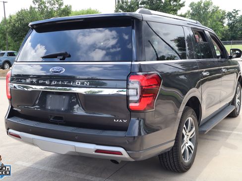 Used 2024 Ford Expedition Max Limited AWD/4WD image 3