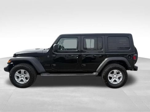 Used 2023 Jeep Wrangler Sport S image 12
