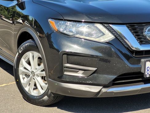 Used 2018 Nissan Rogue S w/ S Value Package FWD image 4