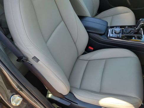 Certified 2025 MAZDA CX-30 AWD 2.5 S w/ Preferred Package image 19