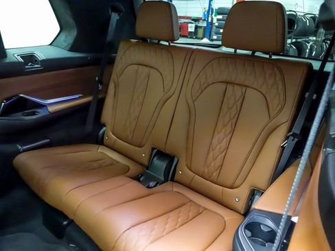 Used 2023 BMW X7 M60i w/ Executive Package image 13