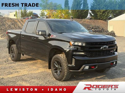 Used 2020 Chevrolet Silverado 1500 LT Trail Boss AWD/4WD image 1