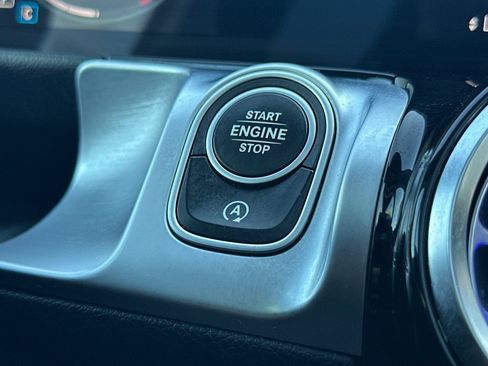 Used 2022 Mercedes-Benz GLB 250 image 22