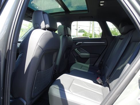 Certified 2024 Audi Q3 2.0T Premium Plus w/ Premium Plus Package AWD/4WD image 12