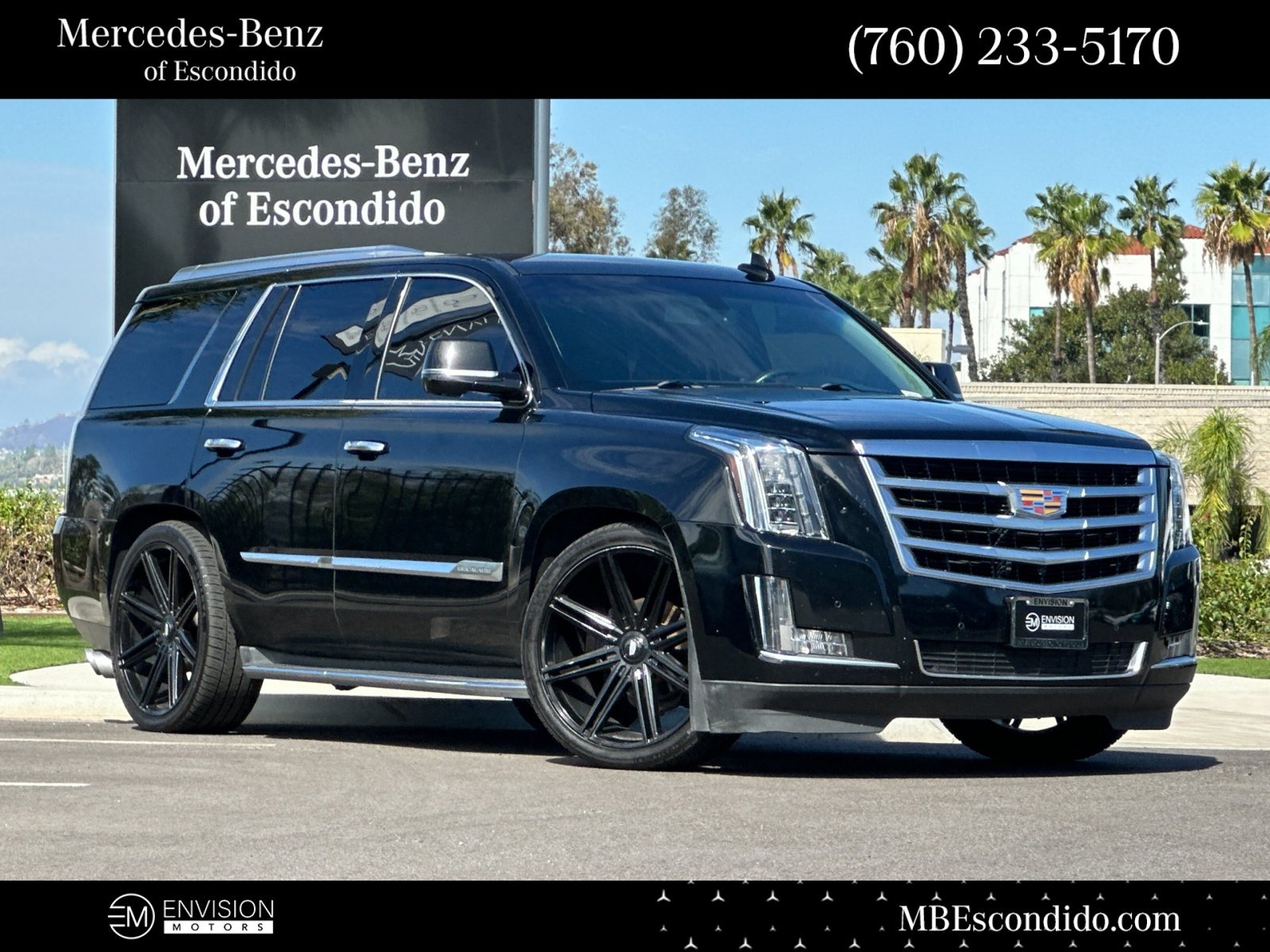 Used 2016 Cadillac Escalade 2WD image 1