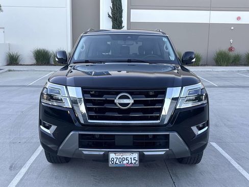 Used 2021 Nissan Armada SV w/ SV Appearance Package image 8