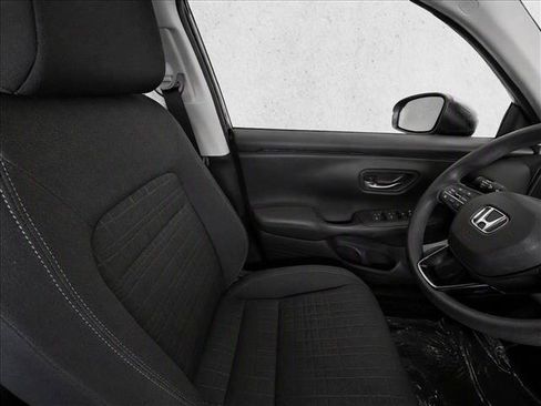 Used 2024 Honda HR-V LX image 22