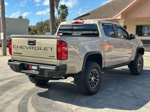 Used 2021 Chevrolet Colorado ZR2 image 9