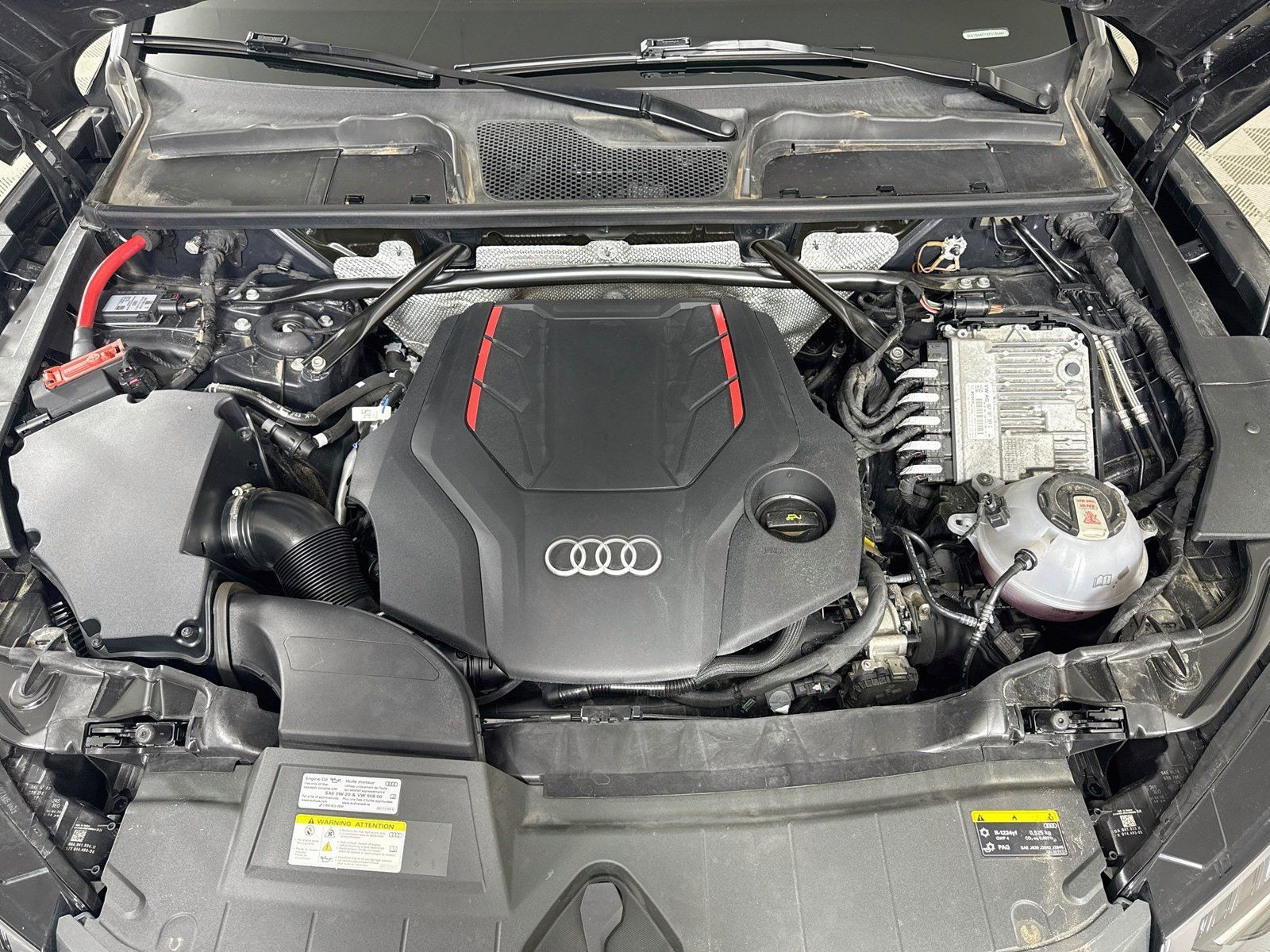 Certified 2023 Audi SQ5 Premium Plus w/ Premium Plus Package AWD/4WD image 28