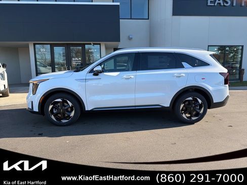 New 2026 Kia Sorento EX w/ EX Premium Package AWD/4WD image 2