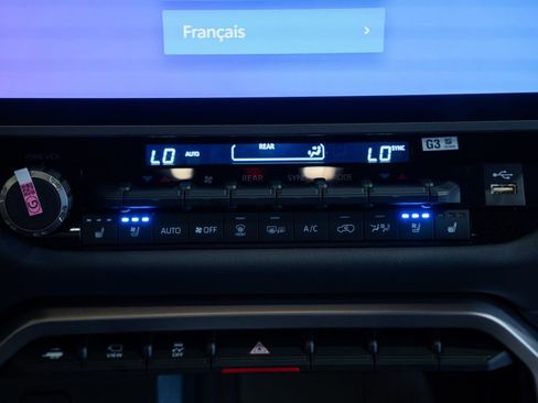 New 2026 Toyota Sequoia Platinum AWD/4WD image 31