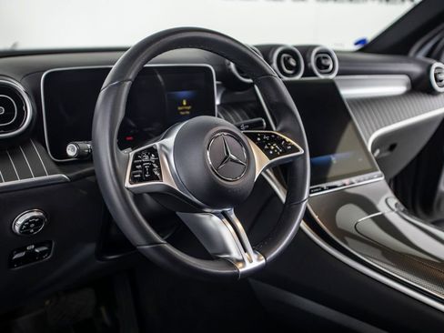 Used 2023 Mercedes-Benz GLC 300 w/ Exclusive Trim Package image 25