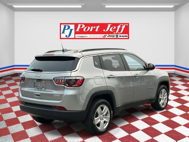Certified 2022 Jeep Compass Latitude AWD/4WD image 4
