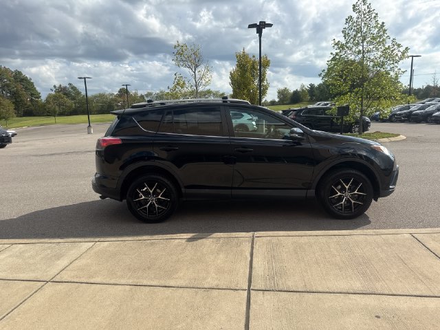 Used 2018 Toyota RAV4 SE w/ Power Extra Value Package AWD/4WD image 6