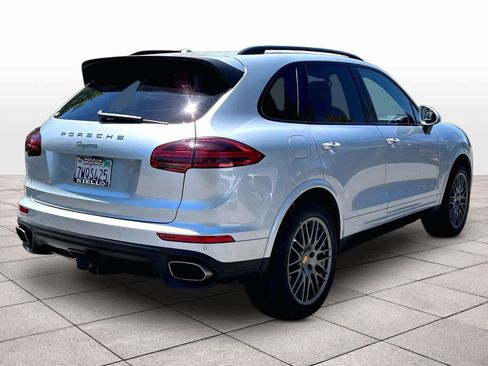 Used 2017 Porsche Cayenne Platinum Edition AWD/4WD image 16