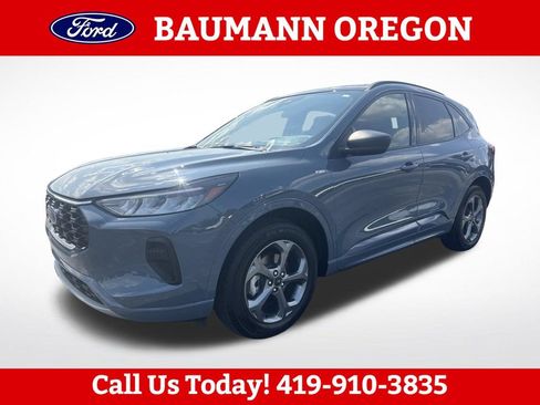 Used 2023 Ford Escape ST-Line w/ Tech Pack #1 AWD/4WD image 7
