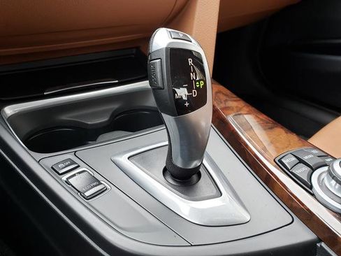 Used 2013 BMW 328i xDrive Sedan image 24