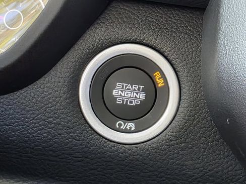 New 2026 RAM 1500 Laramie AWD/4WD image 23