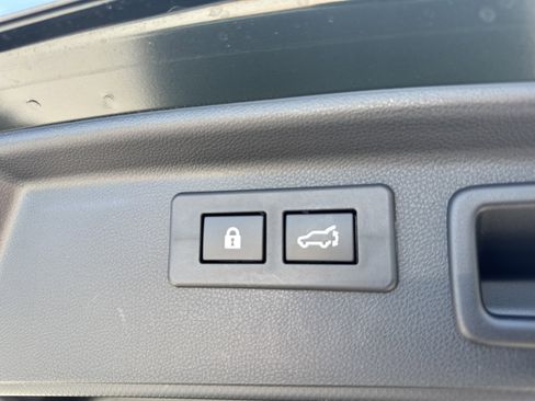 Certified 2024 Subaru Forester Touring AWD/4WD image 28