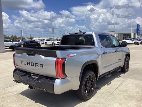Used 2024 Toyota Tundra SR5 AWD/4WD image 7