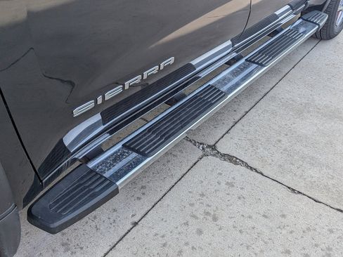 New 2026 GMC Sierra 1500 SLT w/ SLT Premium Package image 12