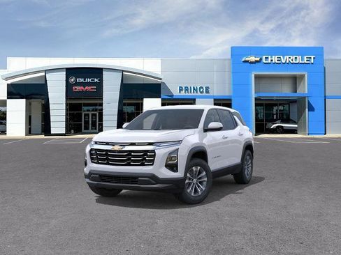 New 2026 Chevrolet Equinox LT w/ Convenience Package II FWD image 42