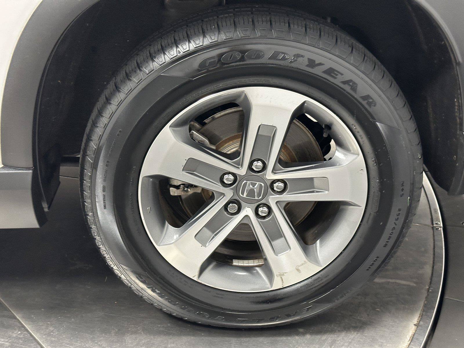 Certified 2025 Honda Pilot EX-L image 19