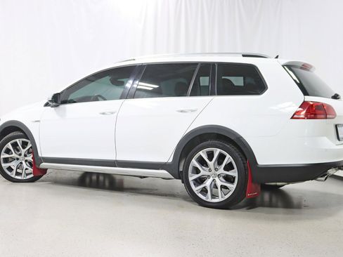 Used 2017 Volkswagen Golf Alltrack SEL AWD/4WD image 9