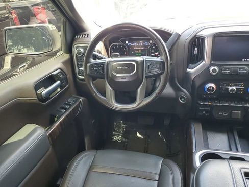 Used 2022 GMC Sierra 1500 Denali w/ Denali Premium Package AWD/4WD image 13