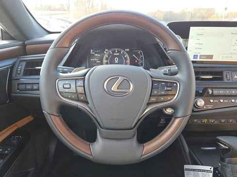 New 2025 Lexus ES 350 Luxury image 37